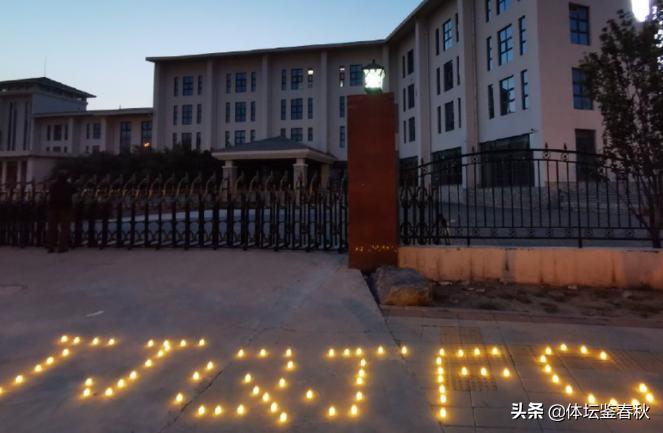 中超怎么突然落魄了,曾经的豪门阔太如今负债累累