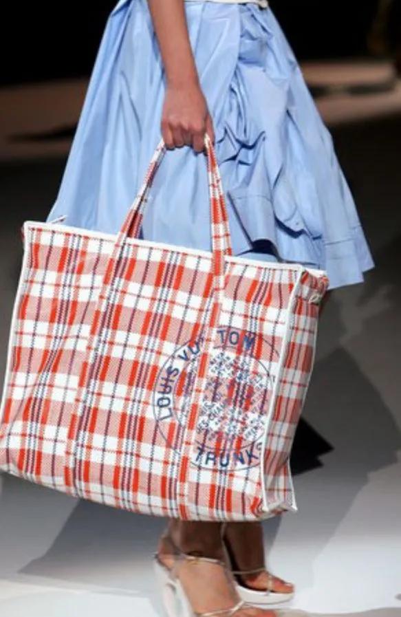 古驰推出售价1.49万元人民币一条的男士连衣裙，你得看看