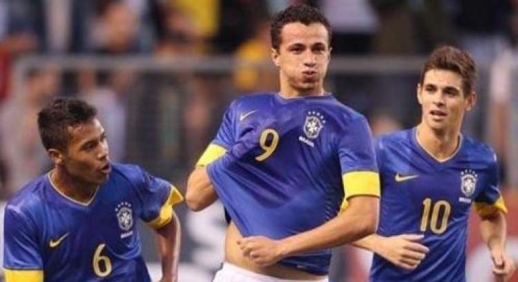 亚冠浦和红钻川崎前锋,亚冠川崎前锋有几个国脚