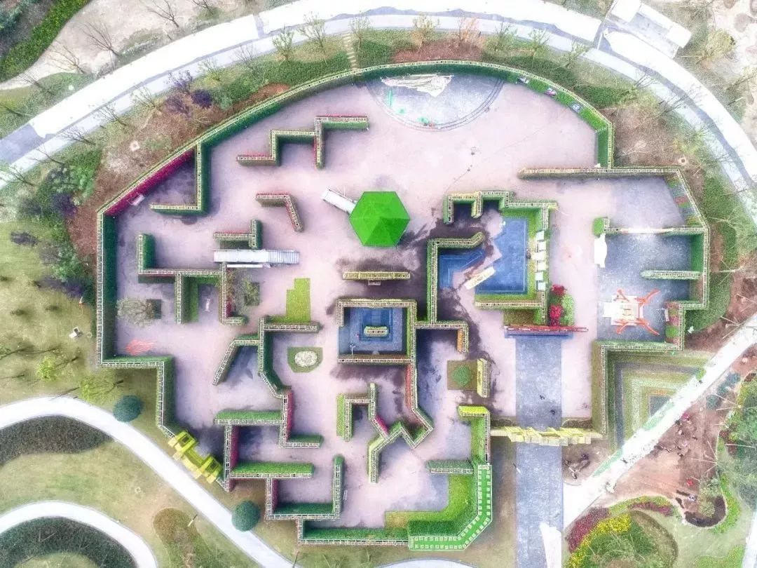 成都绿道被隔开,成都被3条路包围的楼盘