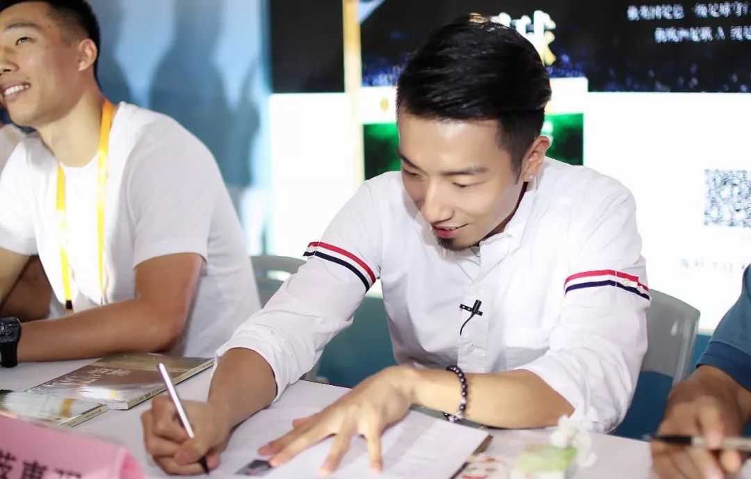 蔡惠强「那些与足球同呼吸共命运的日子」