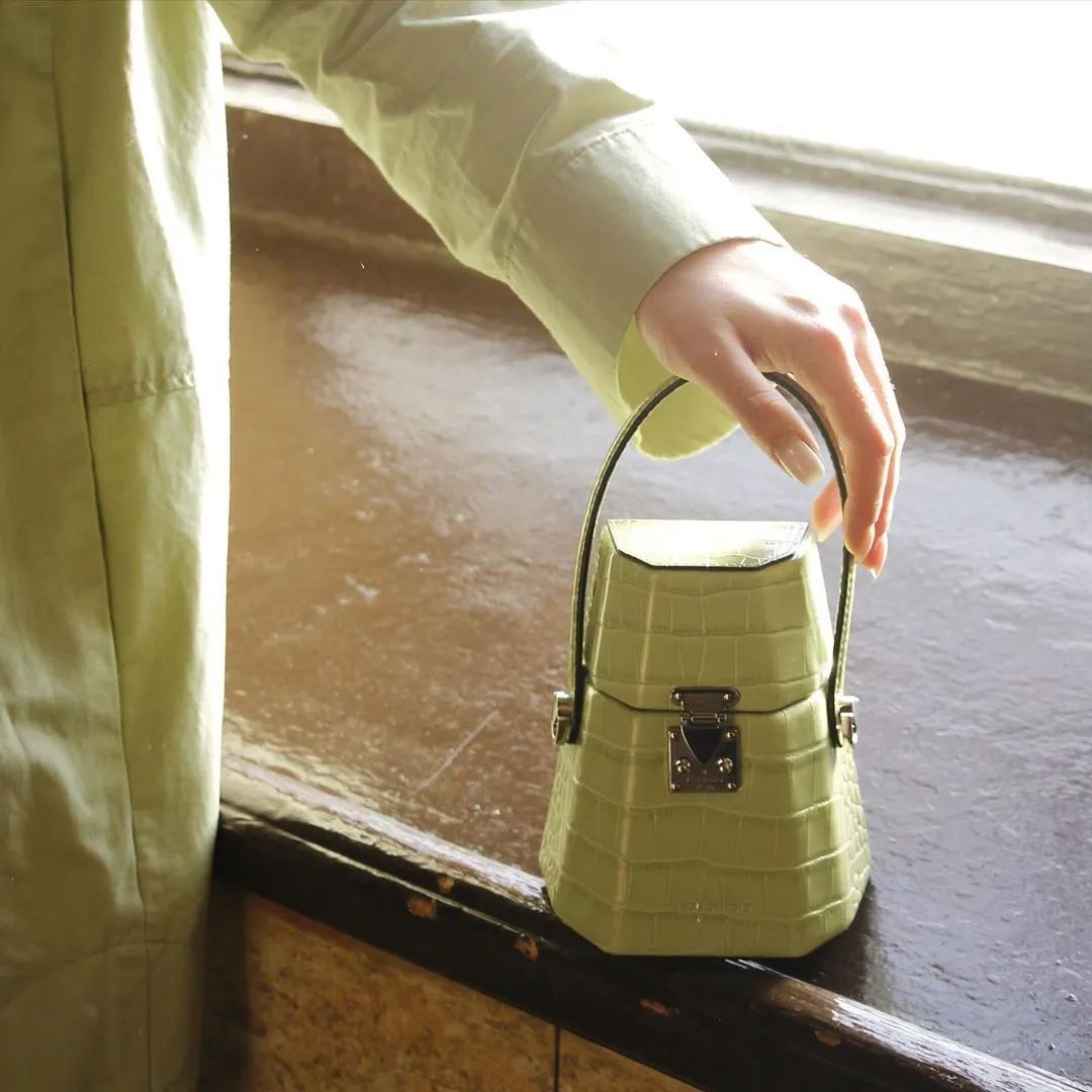 推荐几款小众又好看的包包,最值得入手的几款小众包包