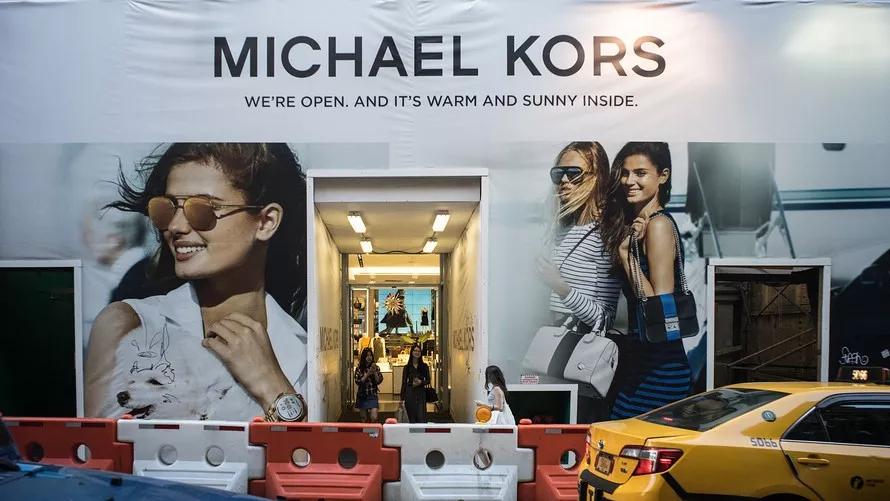 prada关闭香港最大专门店,prada香港店铺