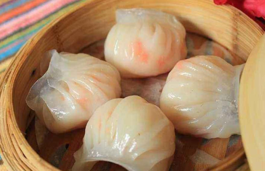 用面粉水晶虾饺皮的制作方法,正宗水晶馅虾饺的做法