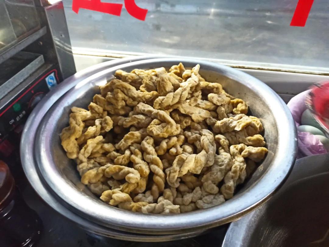 杨村网红煎饼,杨村煎饼果子