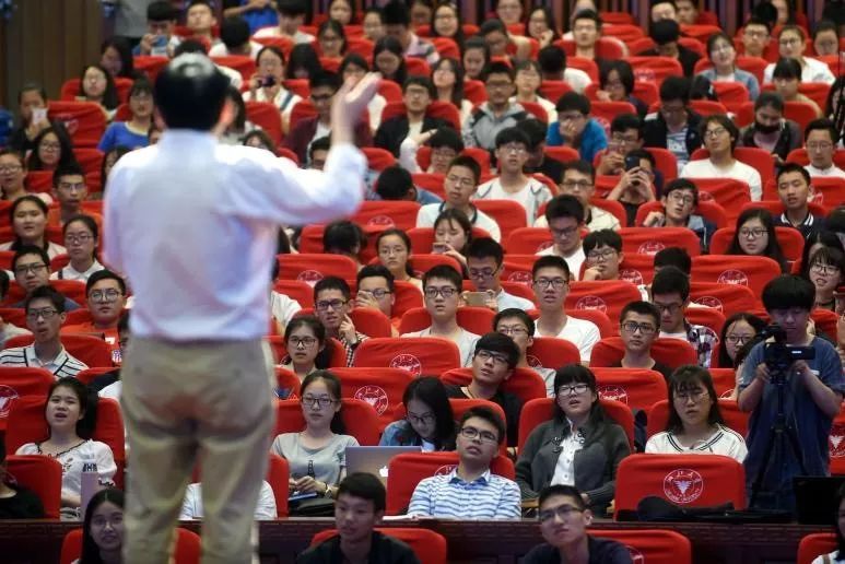 回顾70年教育发展,老照片回顾中国教育