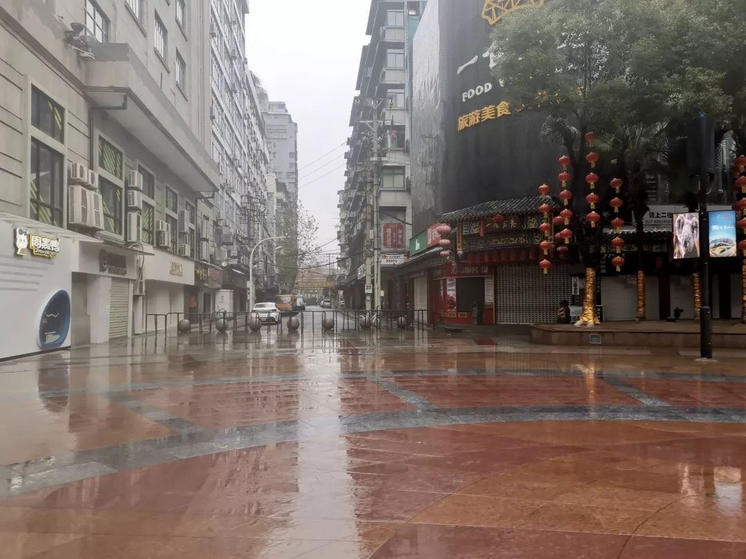 从没见过这样的江汉路和大智路，一个武汉人真实的春节生活