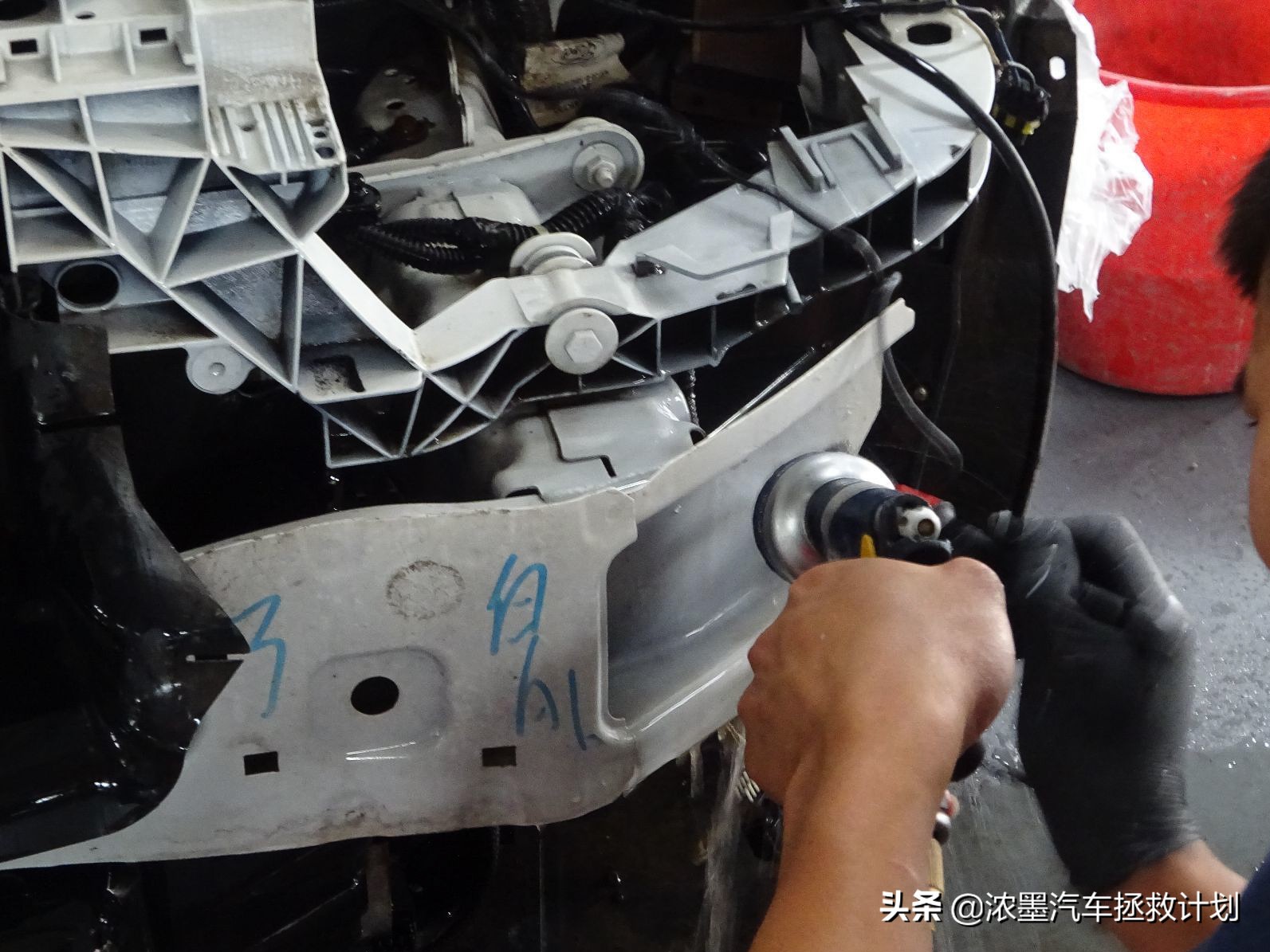 福特福克斯经典整备,福特经典福克斯翻新全过程