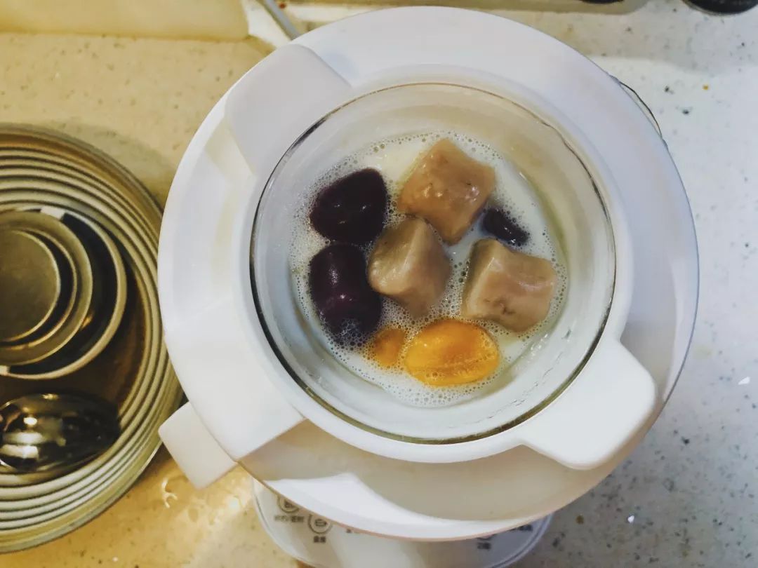 一个冬天的热乎气儿，全靠他们撑着了