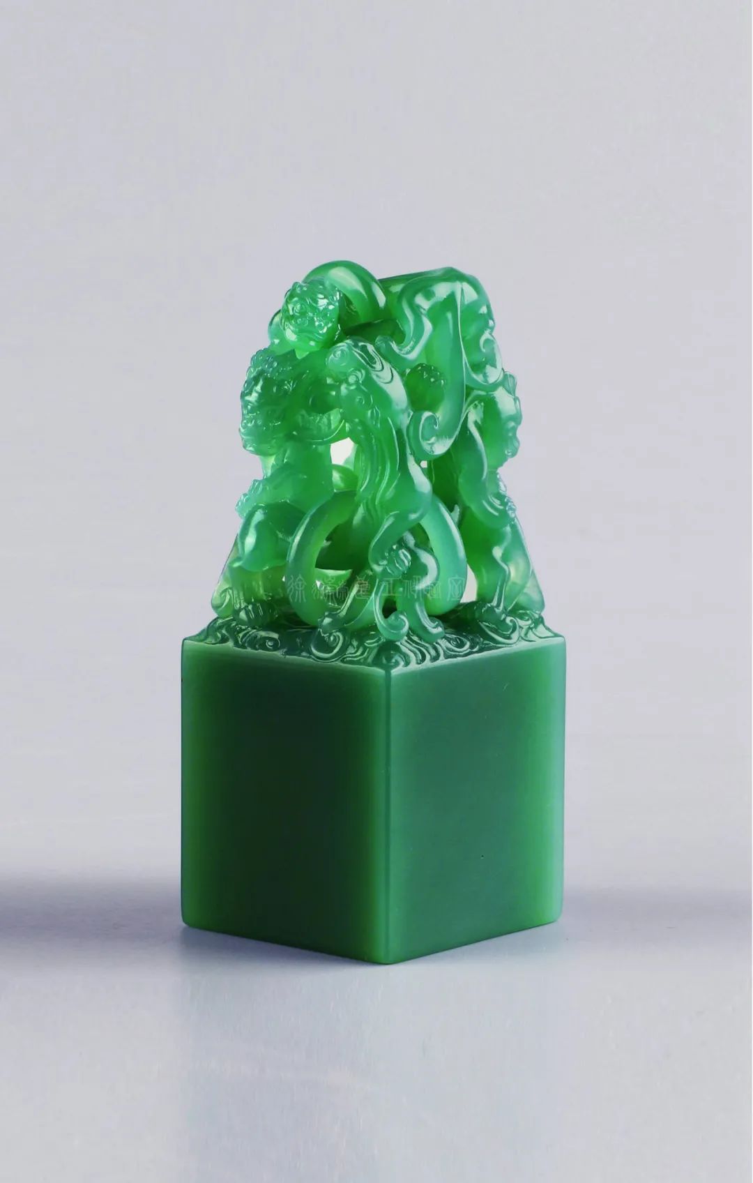 雅安绿石简介图文,雅安绿石