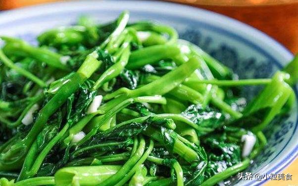 炒菜太咸了怎么补救,炒好的菜太油怎么办