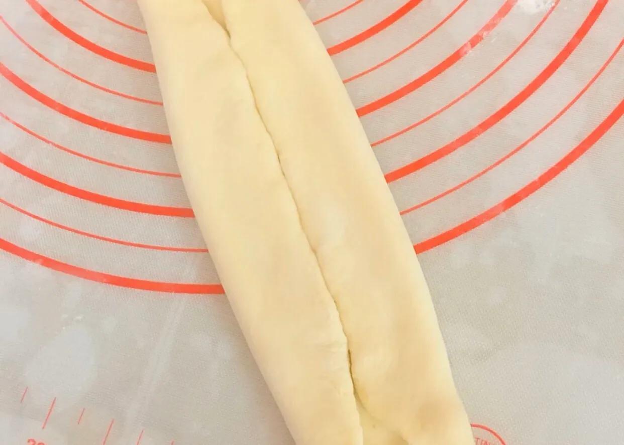 家常毛毛虫面包简单做法,小孩子爱吃的面包的做法