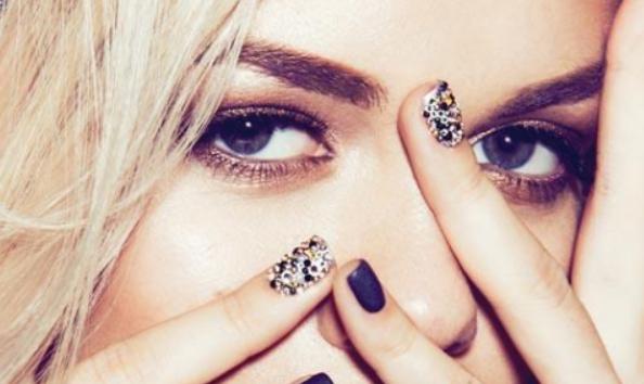 割了双眼皮不好看怎么办,为什么有的人割了双眼皮不会增生