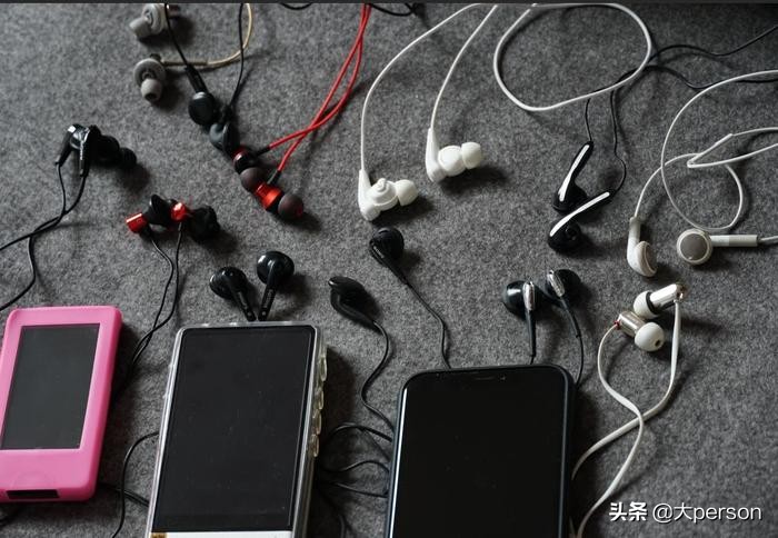 20年耳机回忆录漫谈那些学生时代最宝贵的“耳机神器”们