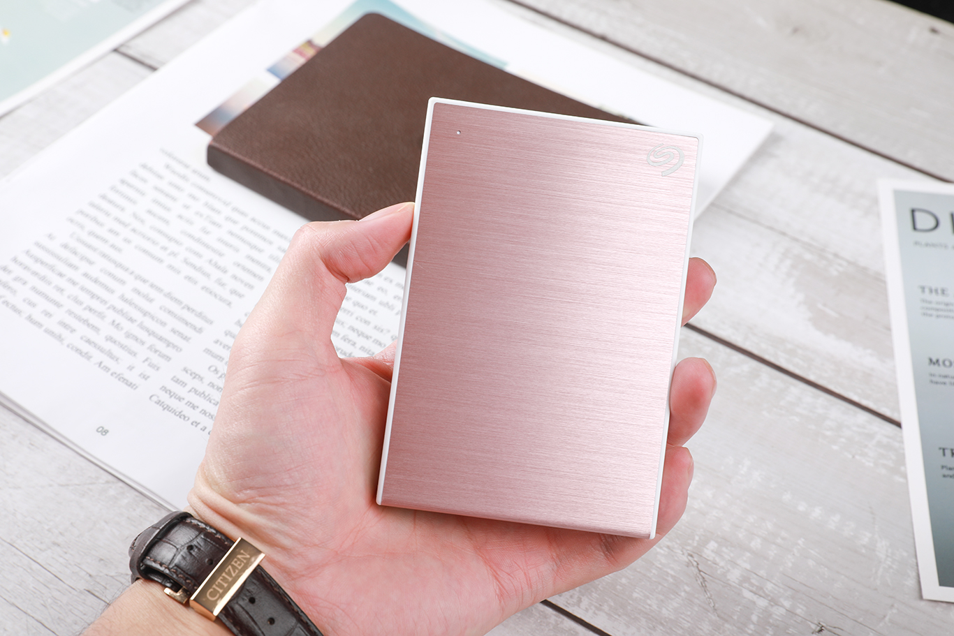 希捷超薄500g机械硬盘测评,希捷m2固态硬盘评测