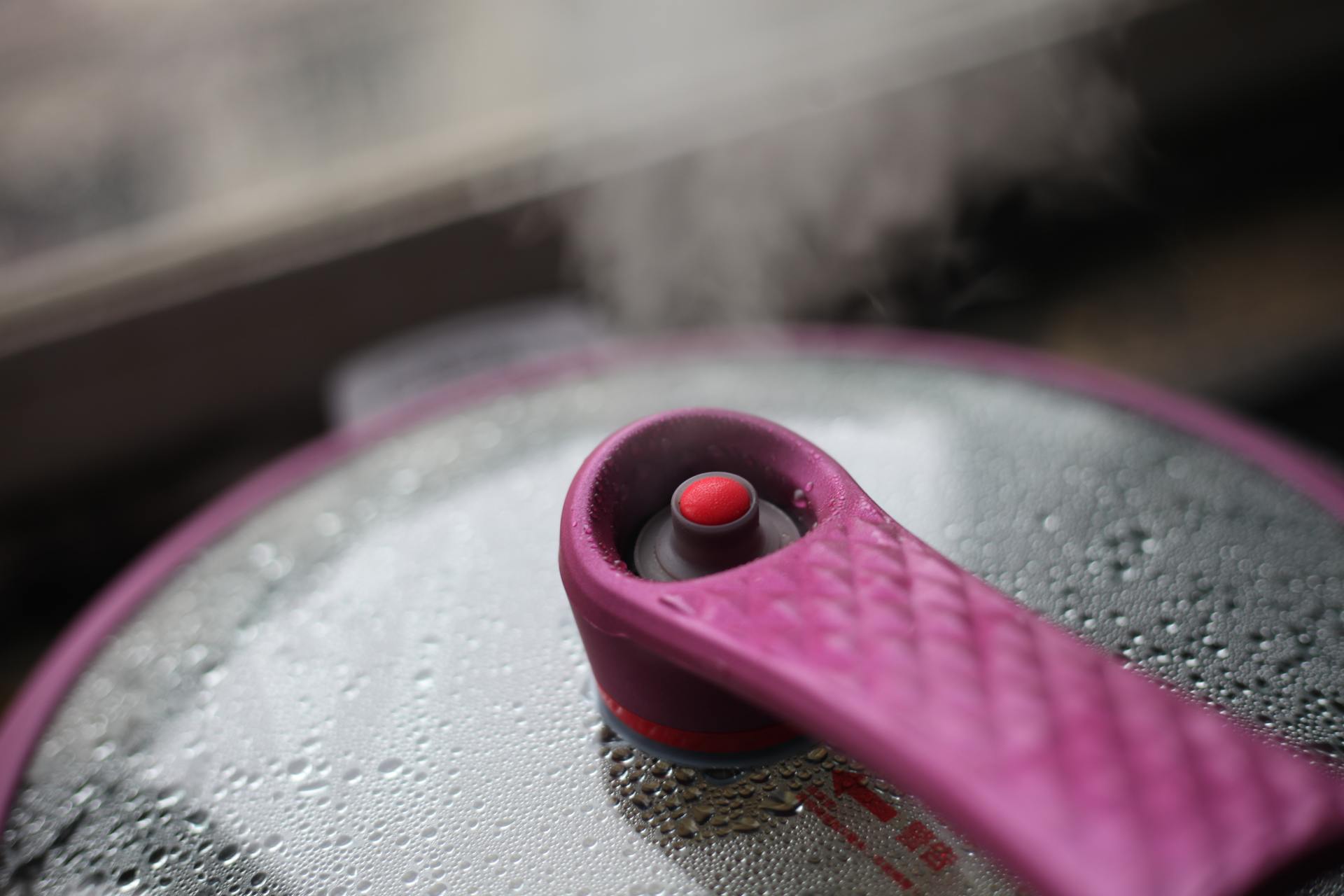 走近氪学｜粘锅退款！打死都不粘的不粘锅？