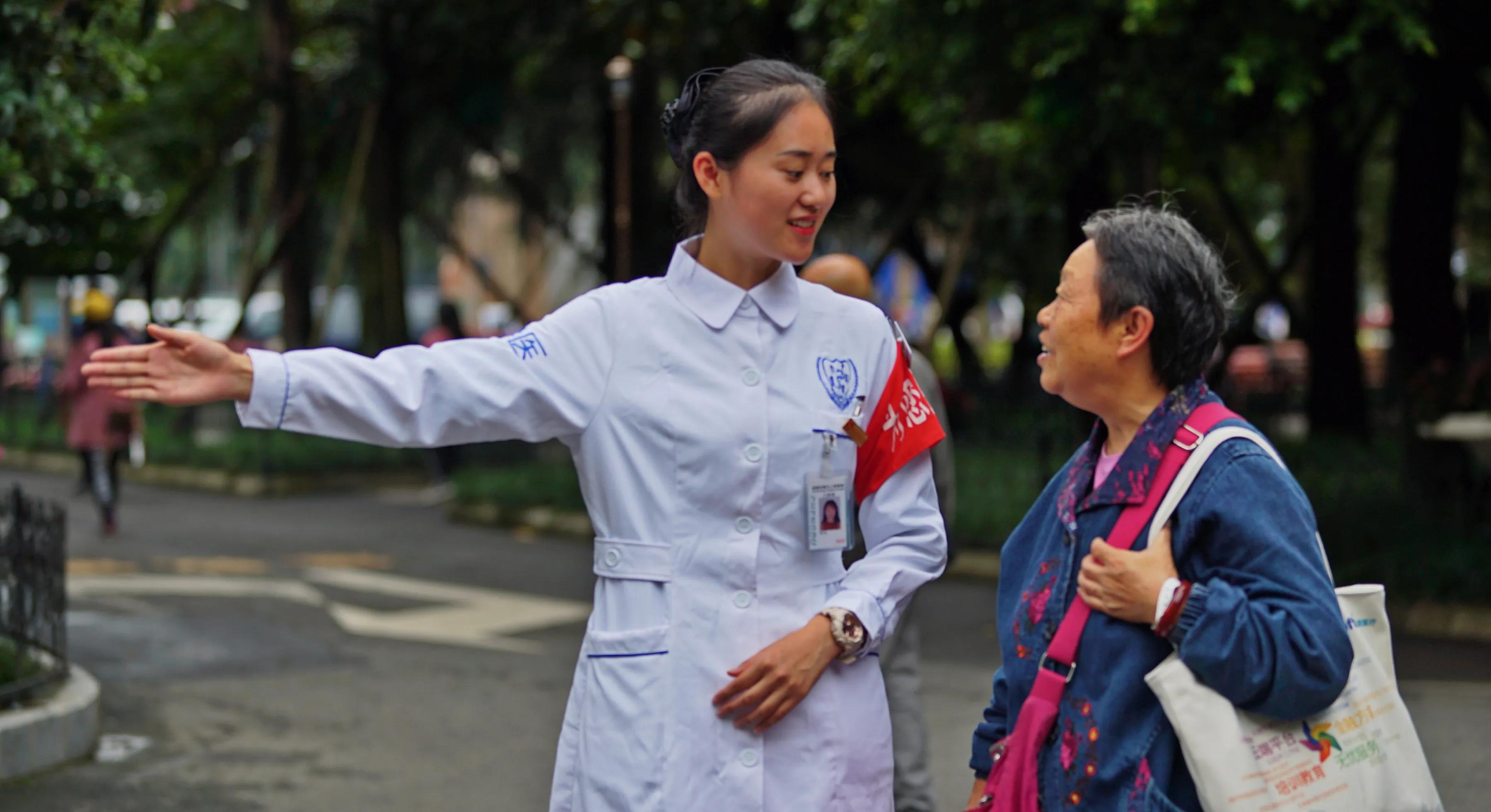 致力于做有温度的护士,致力于做有温度的服务