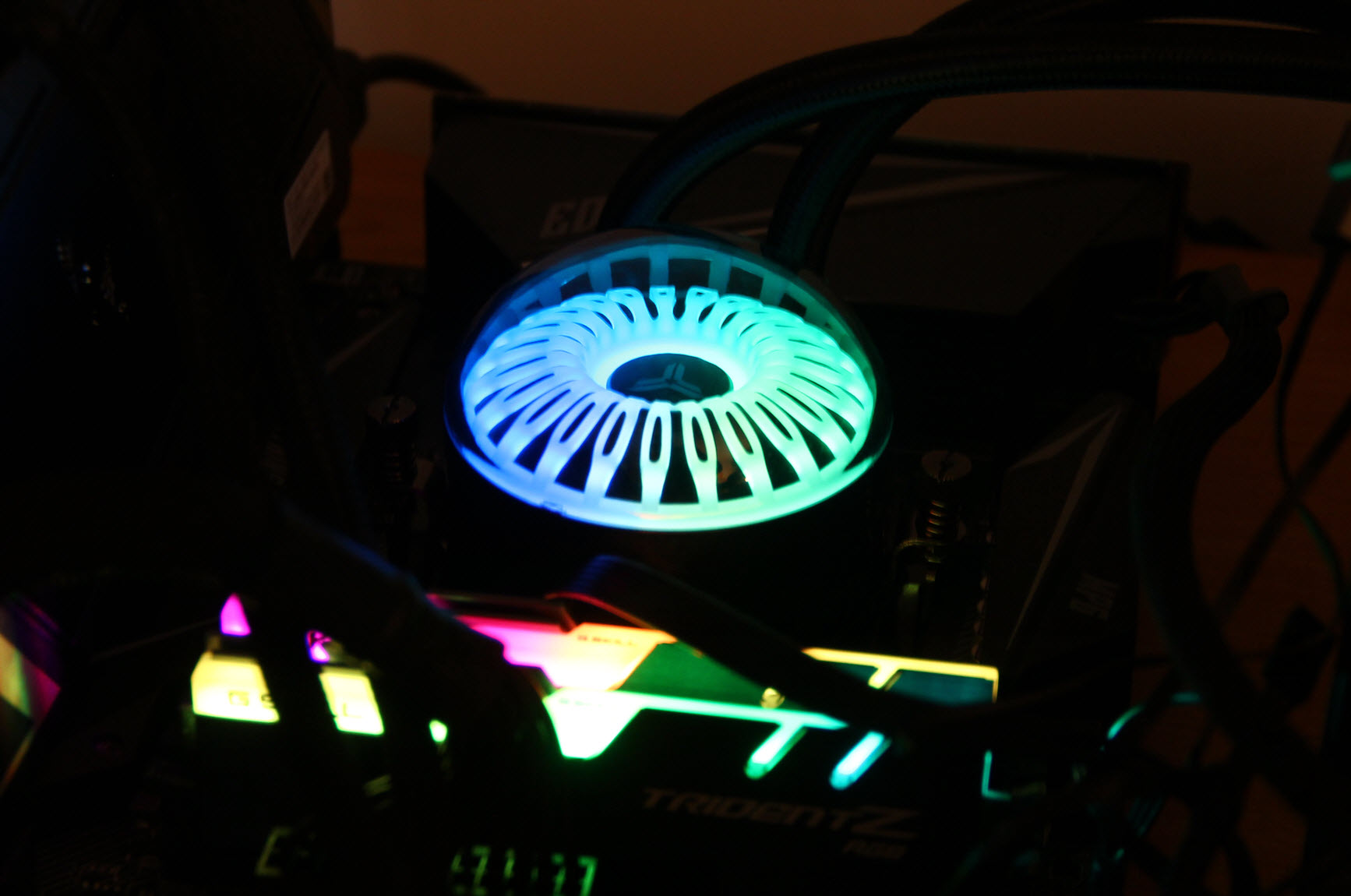 amdryzen53600x和锐龙r55600h哪个好,锐龙r55600有必要超频吗