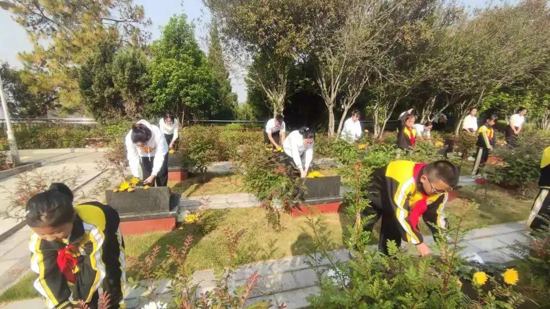 红领巾心向党少先队教育专栏,共青团中央红领巾心向党活动