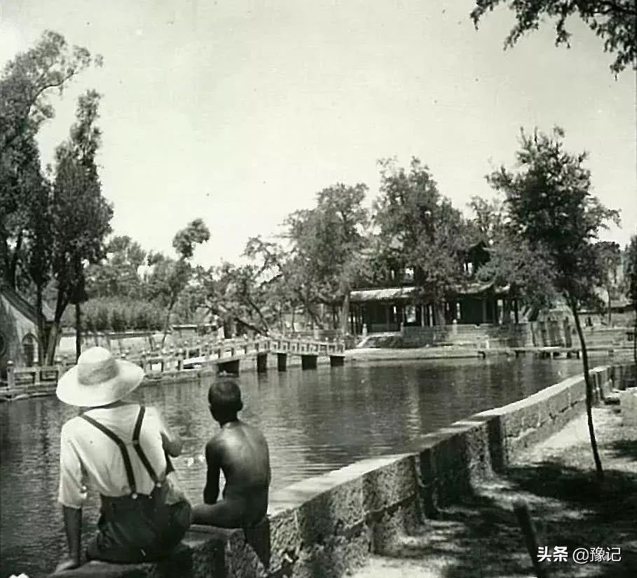 辉县不上山能去哪里旅游,辉县为什么不叫百泉市