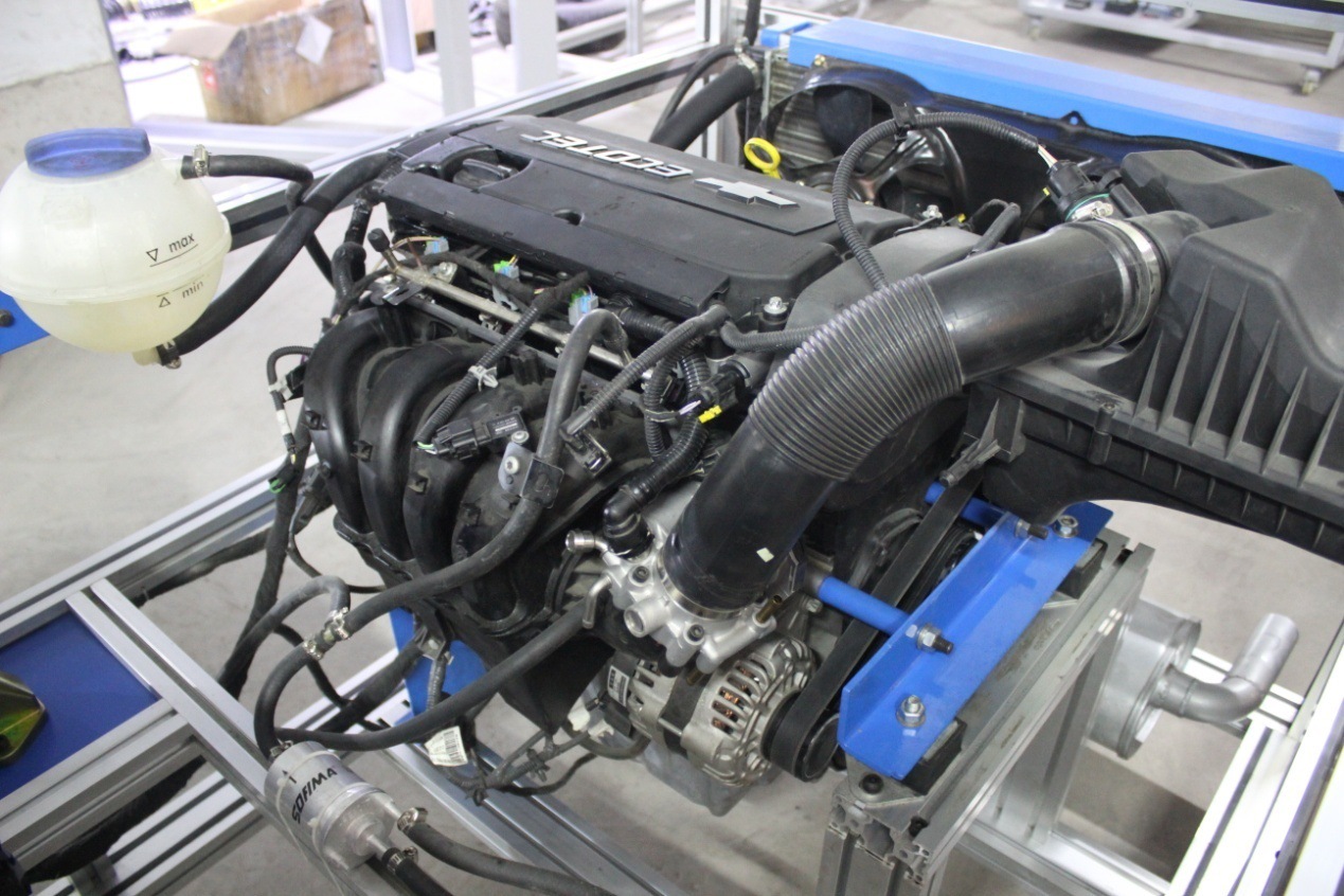 汽车发动机的提速看马力还是扭矩,汽车发动机是看功率还是看扭矩