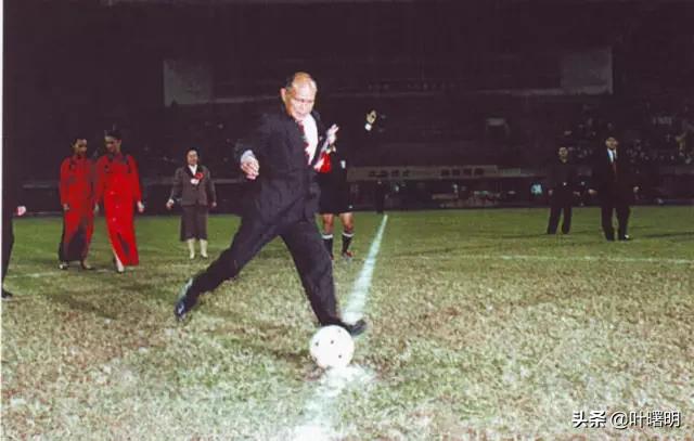 霍英东与省港杯足球