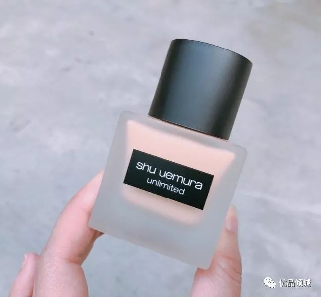 杨紫推荐控油护肤品,杨紫粉底液推荐