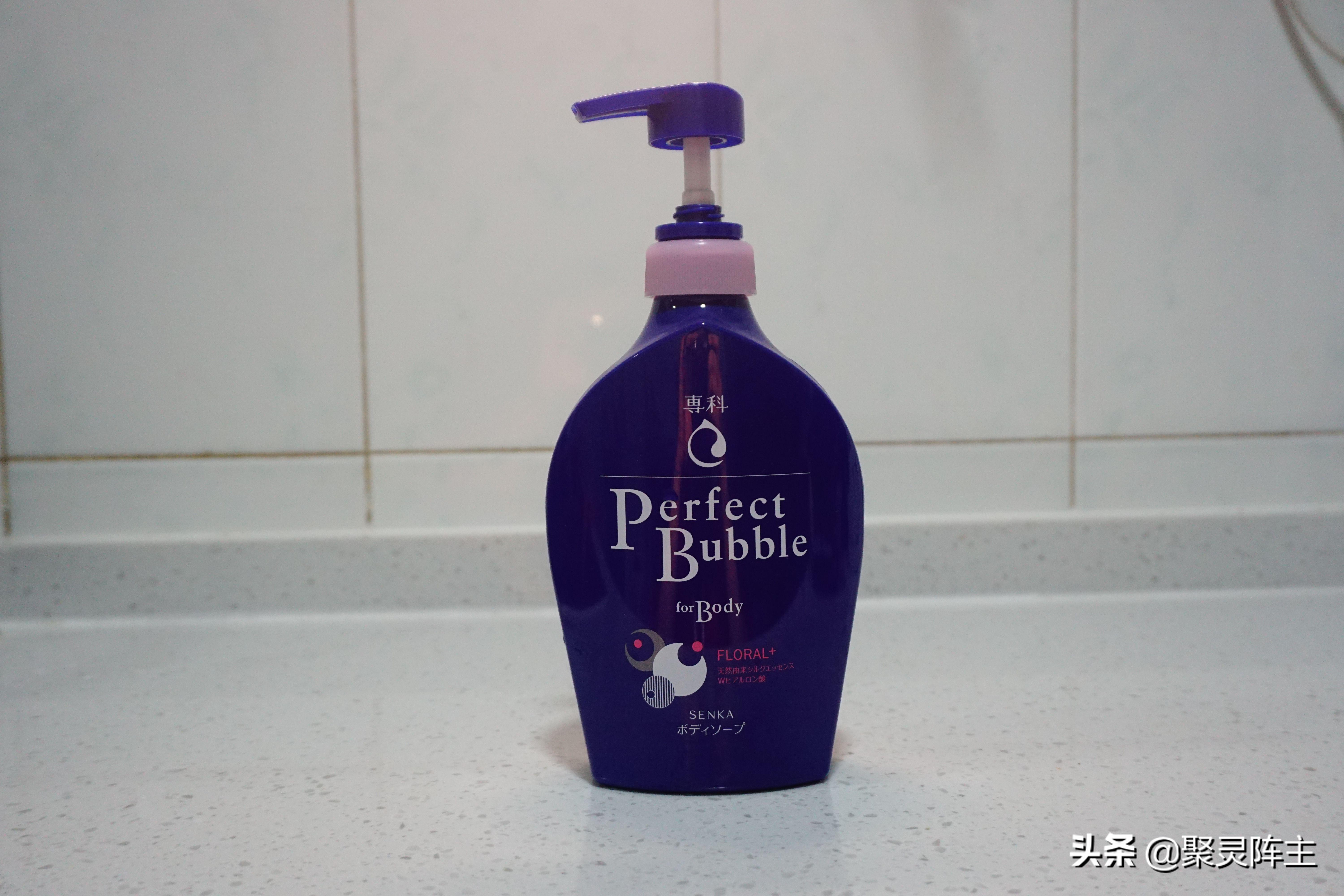 哪款沐浴露洗得干净不假滑还香,什么沐浴露洗完身上不滑又不干