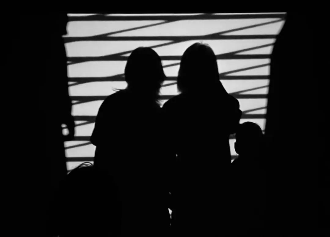 女网友奔现怀孕,女网友说怀孕了能相信她吗