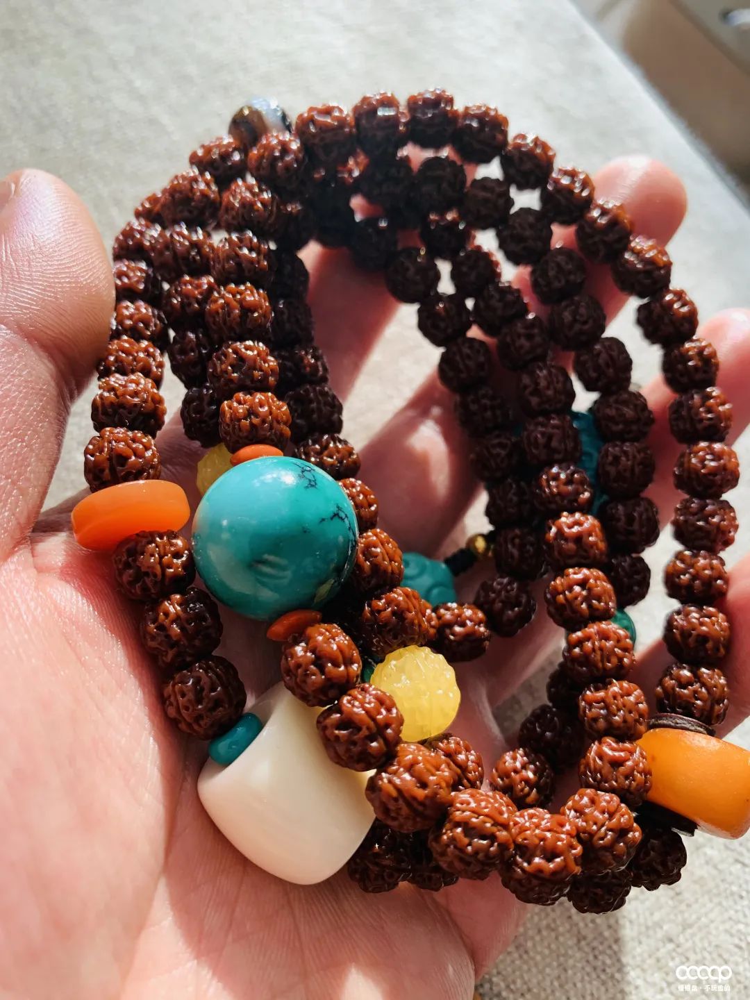 小金刚108颗配饰简单,长串小金刚怎么加配饰