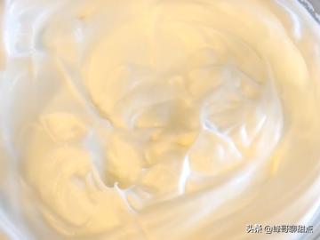 烘焙食谱，无糖戚风蛋糕的做法和制作方法，加入淡奶油味道会更好