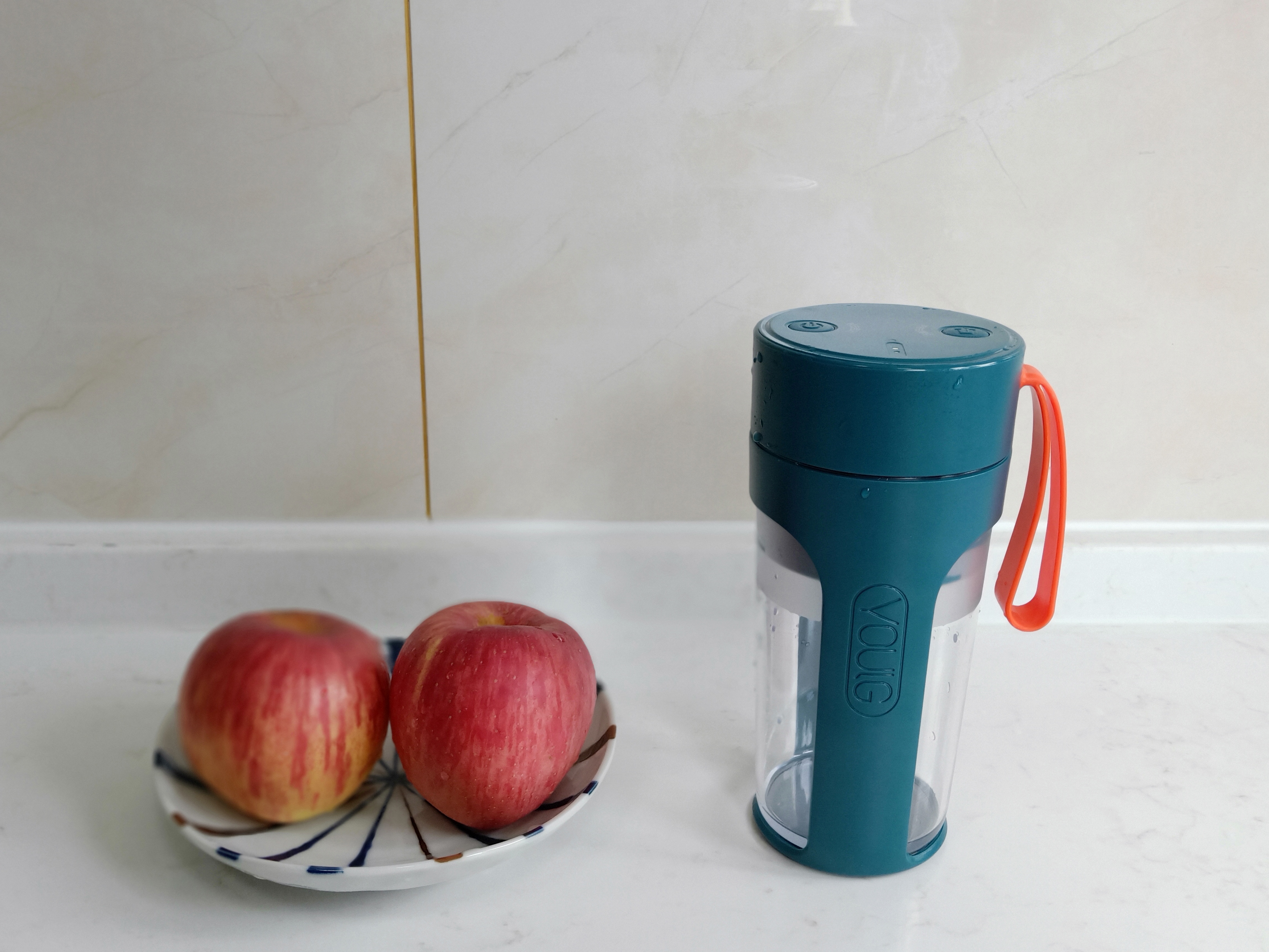 真空红酒塞瓶器是不是智商税,果汁杯是智商税吗