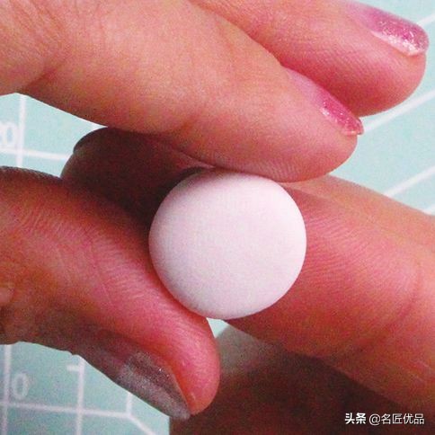 轻黏土可爱又简单的捏法,做一个简单可爱的小萌物用粘土捏