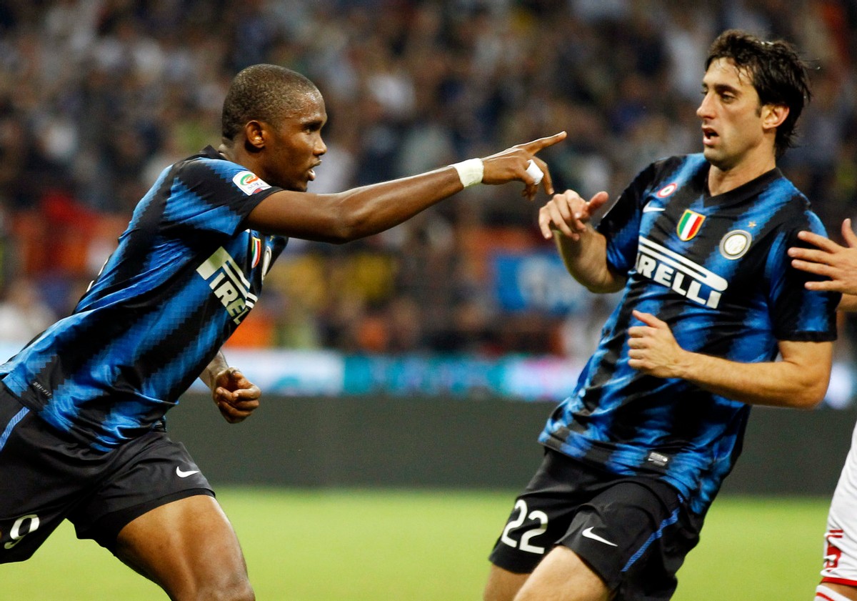 四球定三冠！蓝黑锋霸米利托，大器晚成的阿根廷巨星