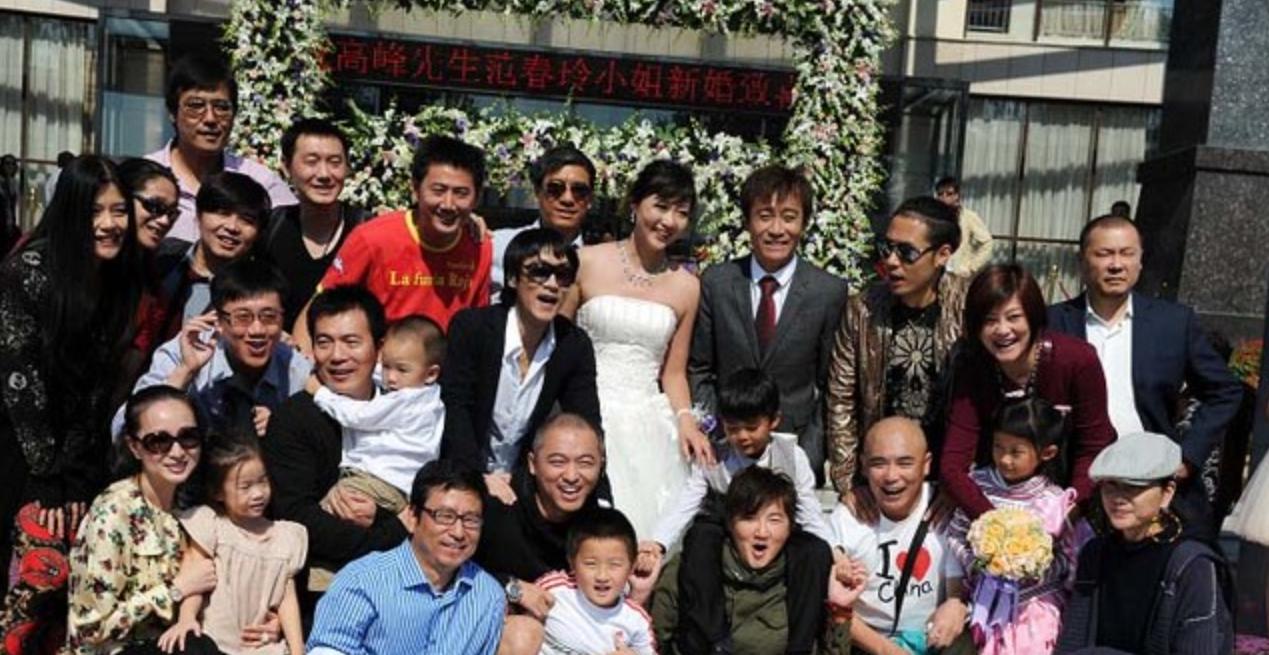 閭ｈ嫳鐖变簡10骞寸殑楂樺嘲濡備粖鎬庢牱,璁╅偅鑻辩敇鎷滀笅椋庣殑濂充汉