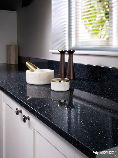 厨房橱柜台面什么材质比较好,厨房台面用什么材质既经济又好用