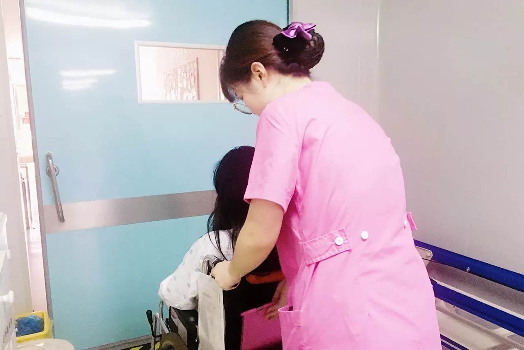 宫口开十指科普,宫口开十指是怎么知道的