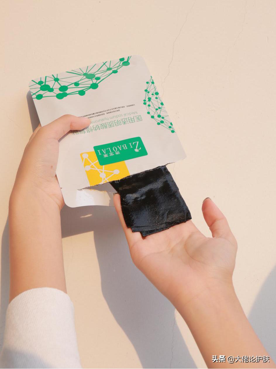 脸上毛囊油脂堵塞毛孔图,毛孔粗大痘痘反复是怎么回事