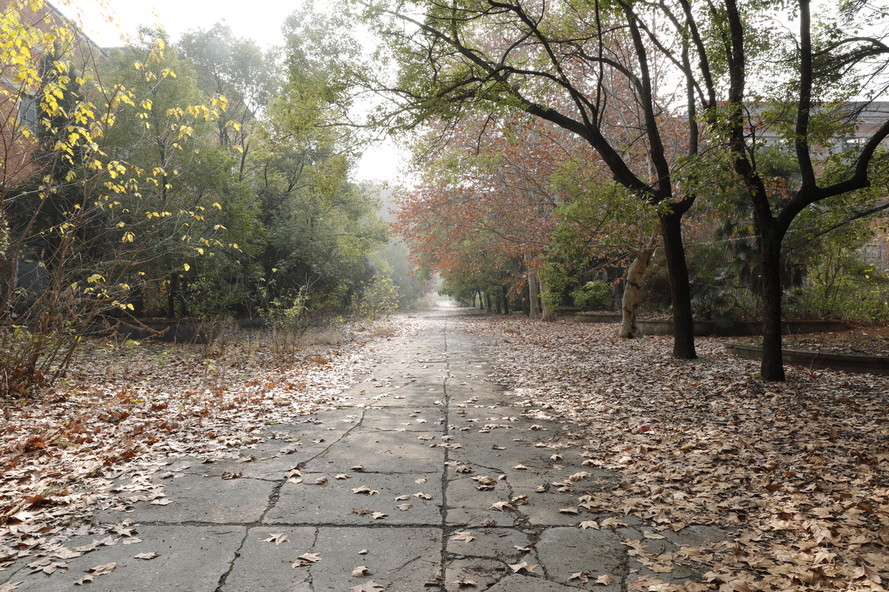 武汉轻型汽车制造厂,武汉特种车制造厂