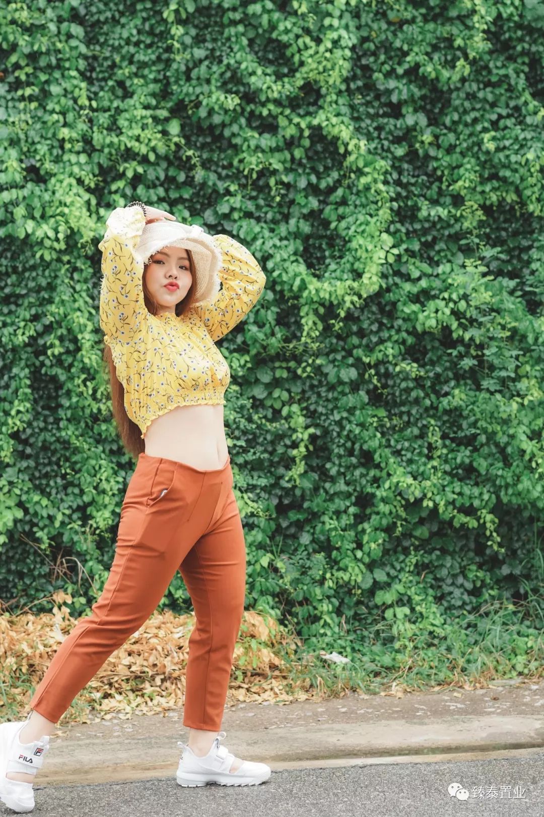 范冰冰蕾哈娜蓝色妆容,范冰冰蕾哈娜