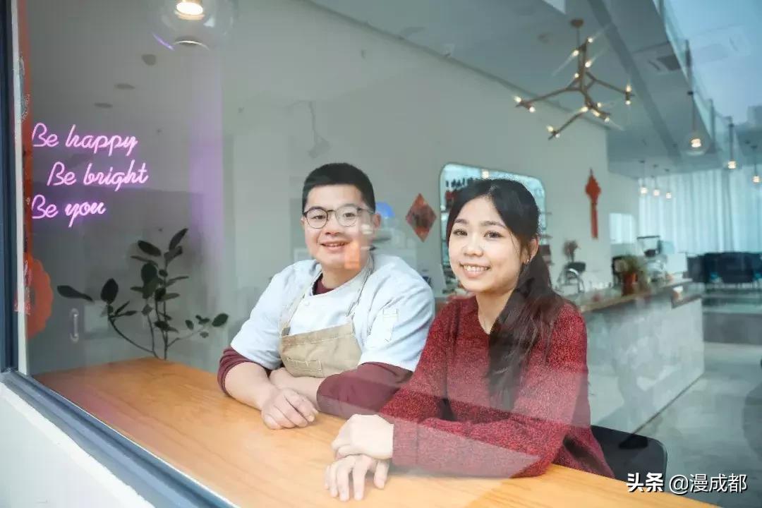 漂洋过海来成都，这对情侣将极致美食开在最不起眼的地方