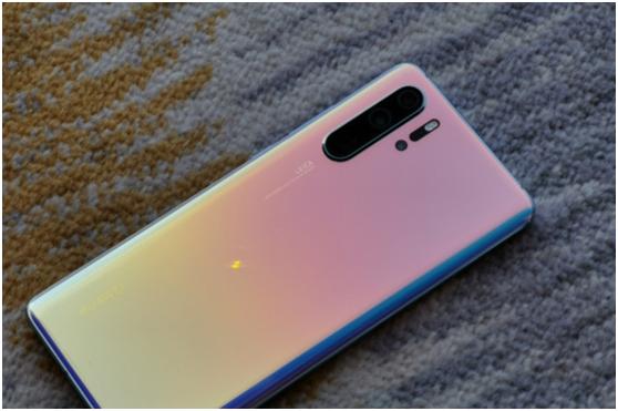 中国制造AI芯片落后？华为新机搭载麒麟980获国人大赞，网友：刚