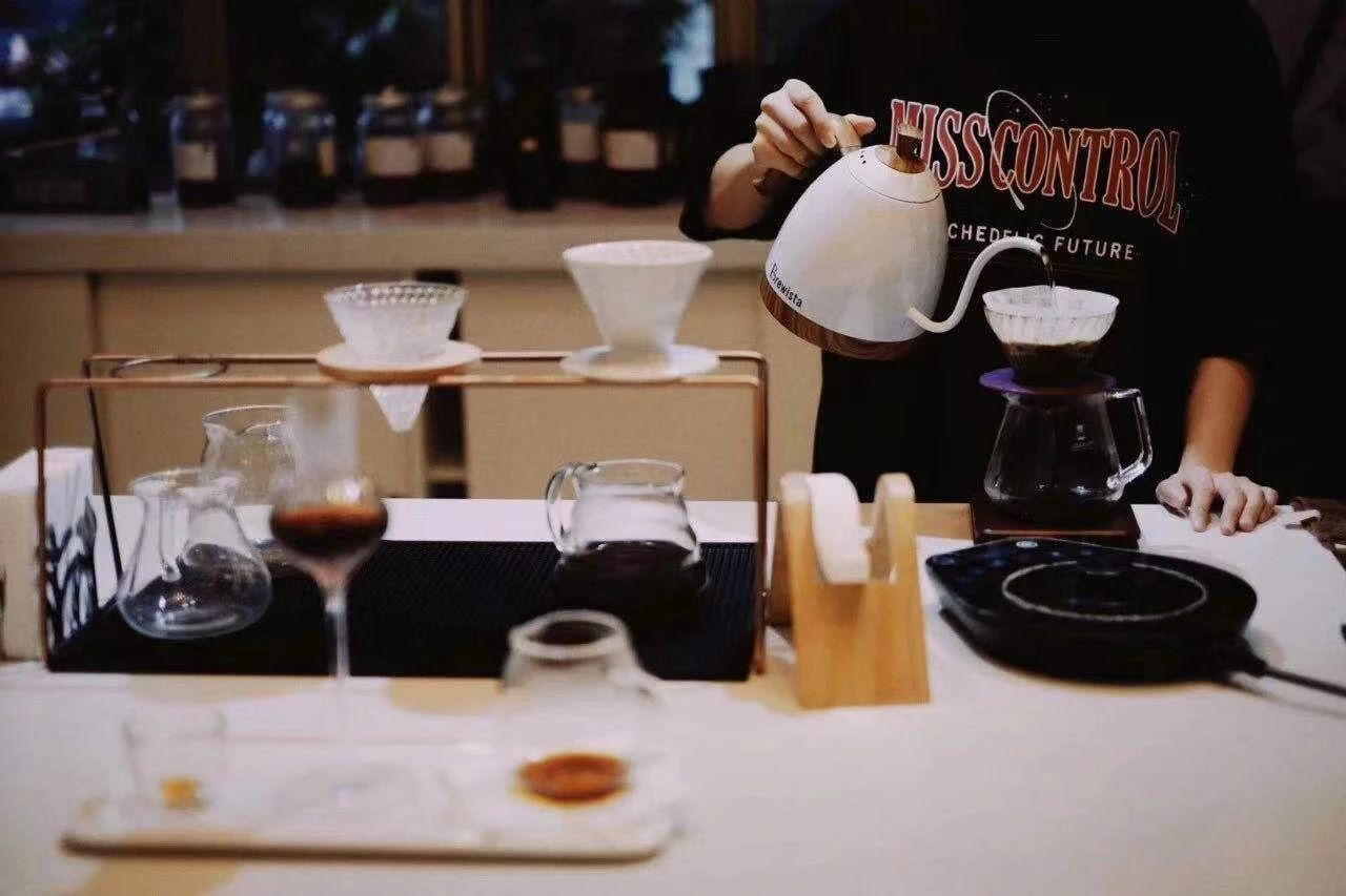 21号线街舞争霸赛,2023街舞总决赛在哪个频道直播