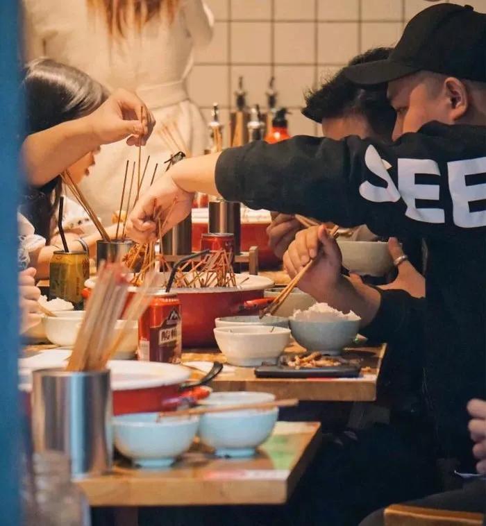 吃在南京的地方,南京美食新街口居民