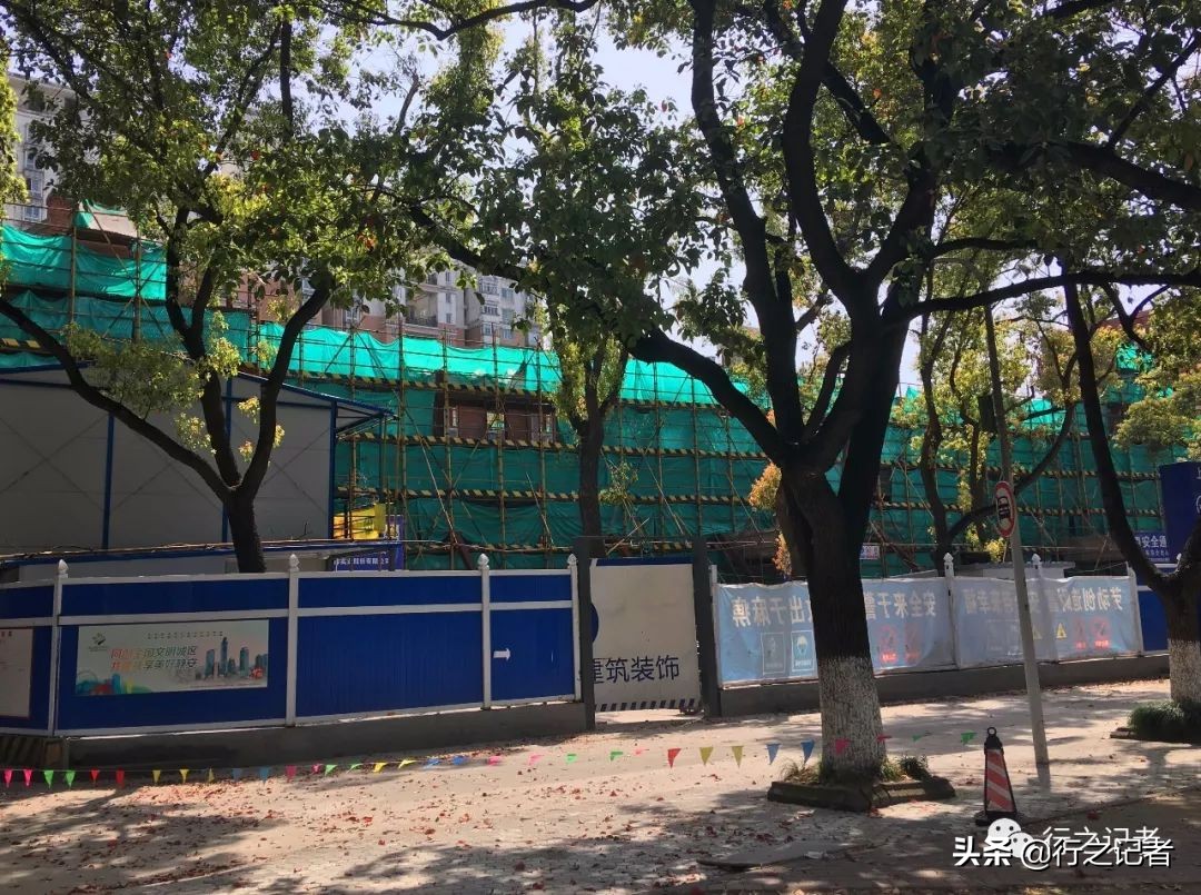 上海大学新闻传播学研究生宿舍环境怎么样？有没有空调、热水器？