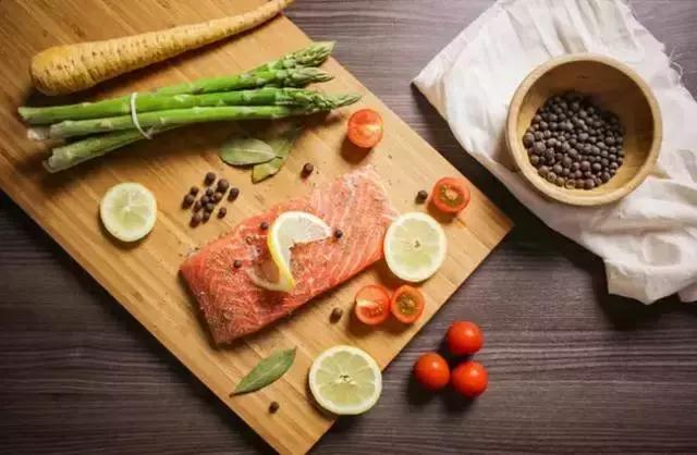 为什么日本街头几乎看不到乞丐,日本的街头真的很少见到胖子吗