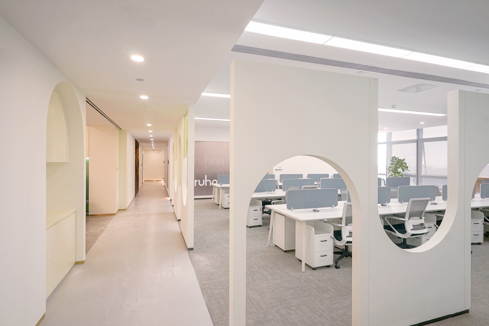 打造电商孵化基地,打造新型电商产业平台基地