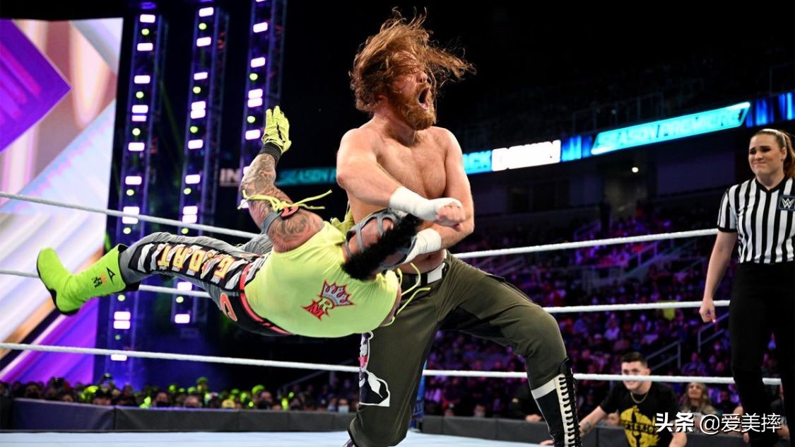 盘点wwe神秘人雷尔生涯名场面,雷尔破wwe纪录