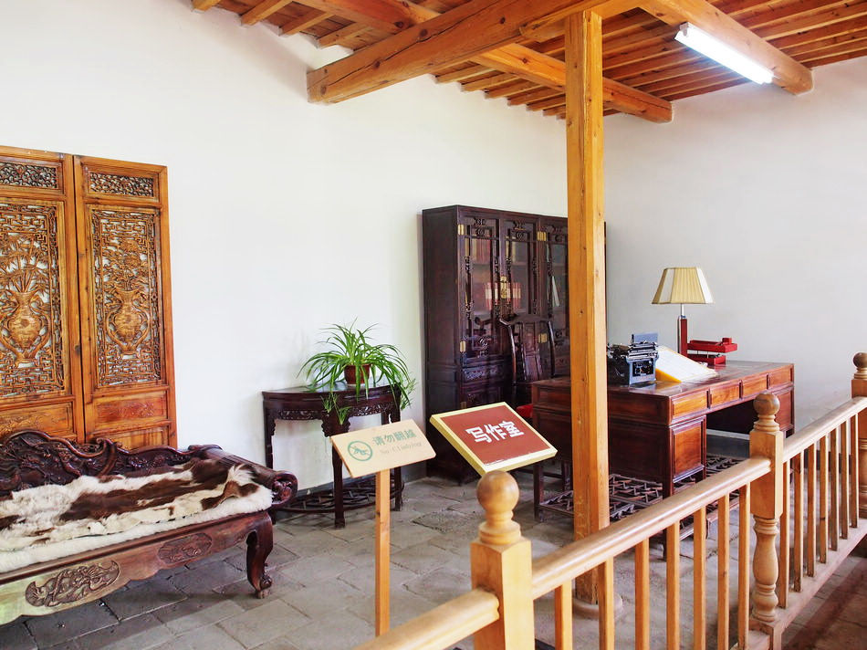 跟着星爷和老谋子的电影,去逛这座大名鼎鼎的西北影视城堡