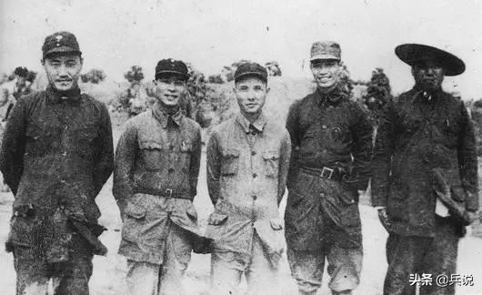 传奇！2名新四军推着棺材，满载*器武**和文件，成功穿行700里敌占区